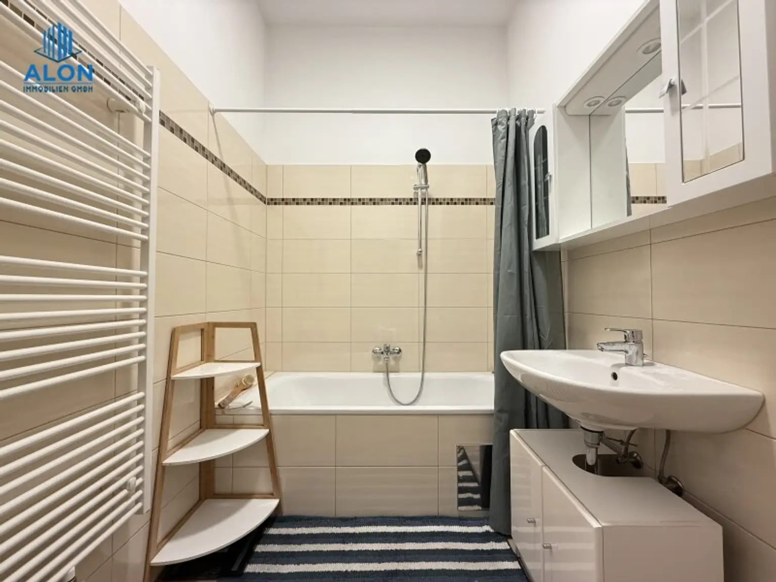 Stilvolle 2-Zimmer-Altbauwohnung – zentral begehbar, helle Räume & hervorragende Lage im 5. Bezirk!