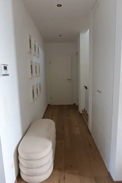 Modern Living in Enzersfeld – stilvolles Einfamilienhaus mit Garten & Pool