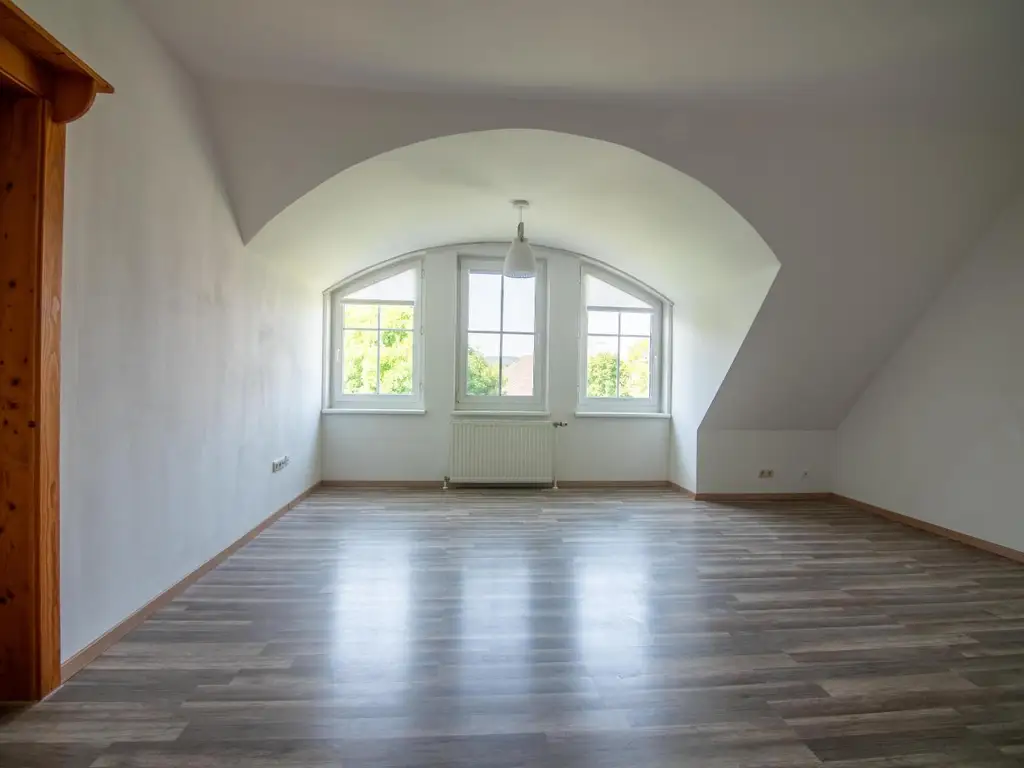 Schöne 2 Zimmer Wohnung in ruhiger Lage