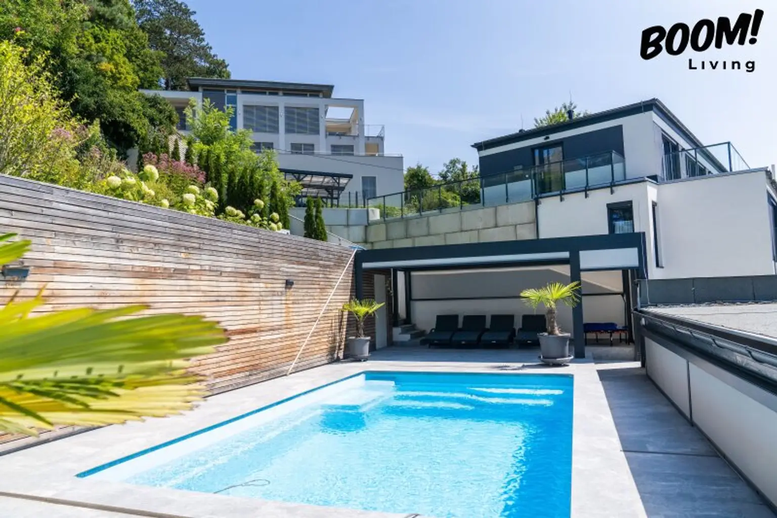 Modernes Einfamilienhaus mit Pool, Sauna und Wintergarten – Ein Traumhaus für Ihre Familie