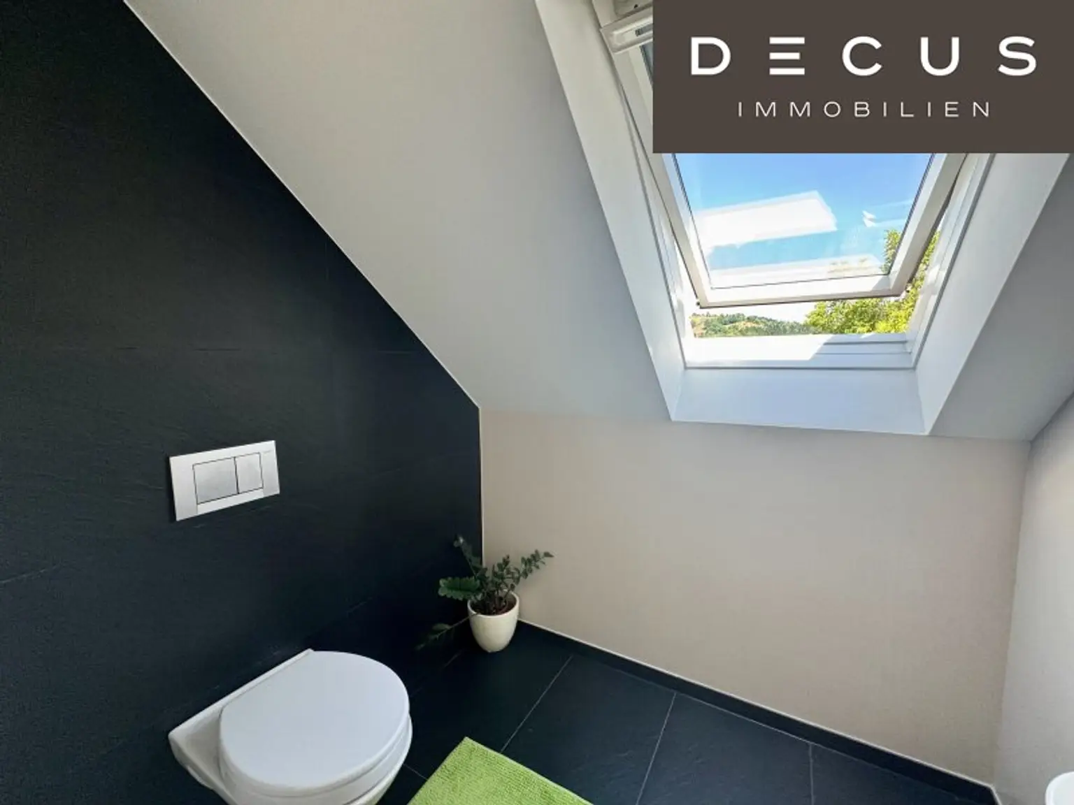 | TRAUMHAFTES MEHRFAMILIENHAUS IN LIGIST | ca. 274 m² WOHNFLÄCHE | MIT GARTEN | 2 TERRASSEN | MODERNE & HOCHWERTIGE AUSSTATTUNG | LICHTDURCHFLUTET | IDYLLISCHE LAGE