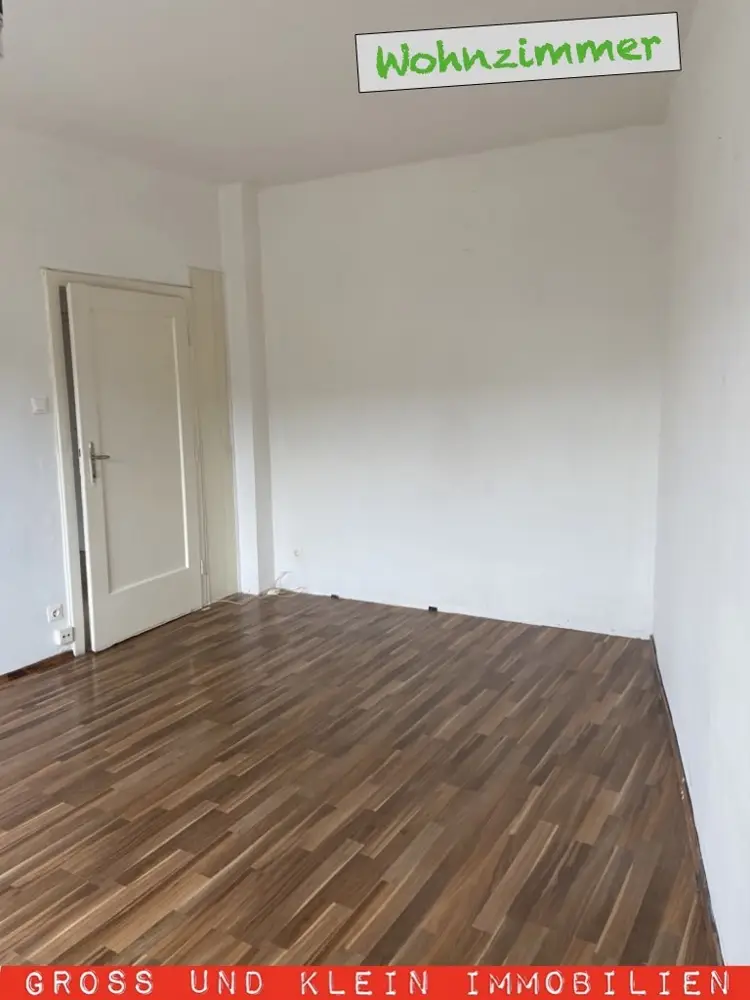 Zimmer_Küche_
Kabinett  - Wohnung 

Gute Lage_zwischen
2 U-Bahn-Stationen