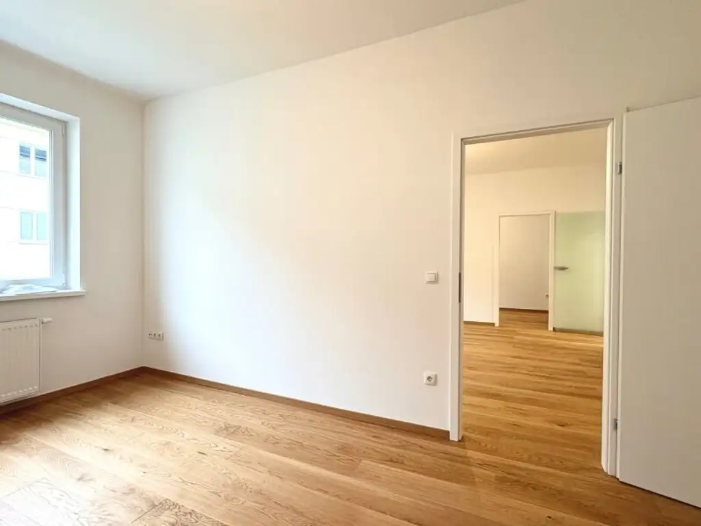 TRAUMWOHNUNG DIREKT BEIM AUGARTEN, LIEBE AUF DEN ERSTEN BLICK!