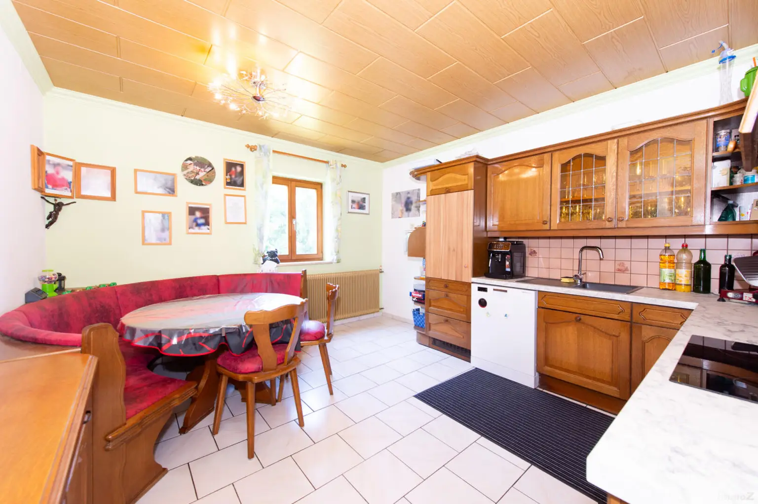 Großzügiges 1–2 Familienhaus in Bestlage - Laßnitzhöhe - Graz