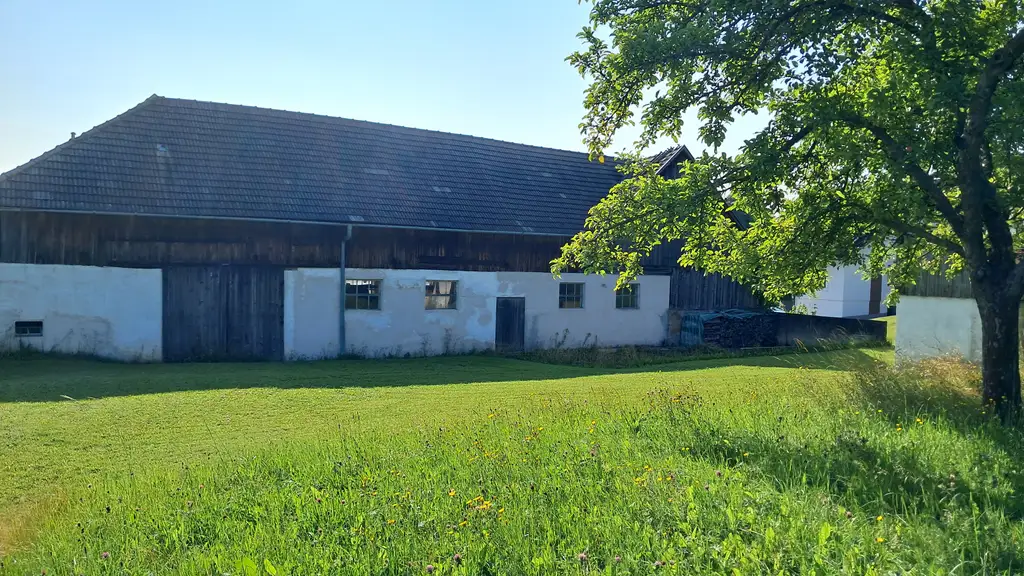 Charmantes Bauernhaus in Merzenstein/Rappottenstein – uneinsehbarer Vierkanthof bietet zahlreiche Möglichkeiten!
