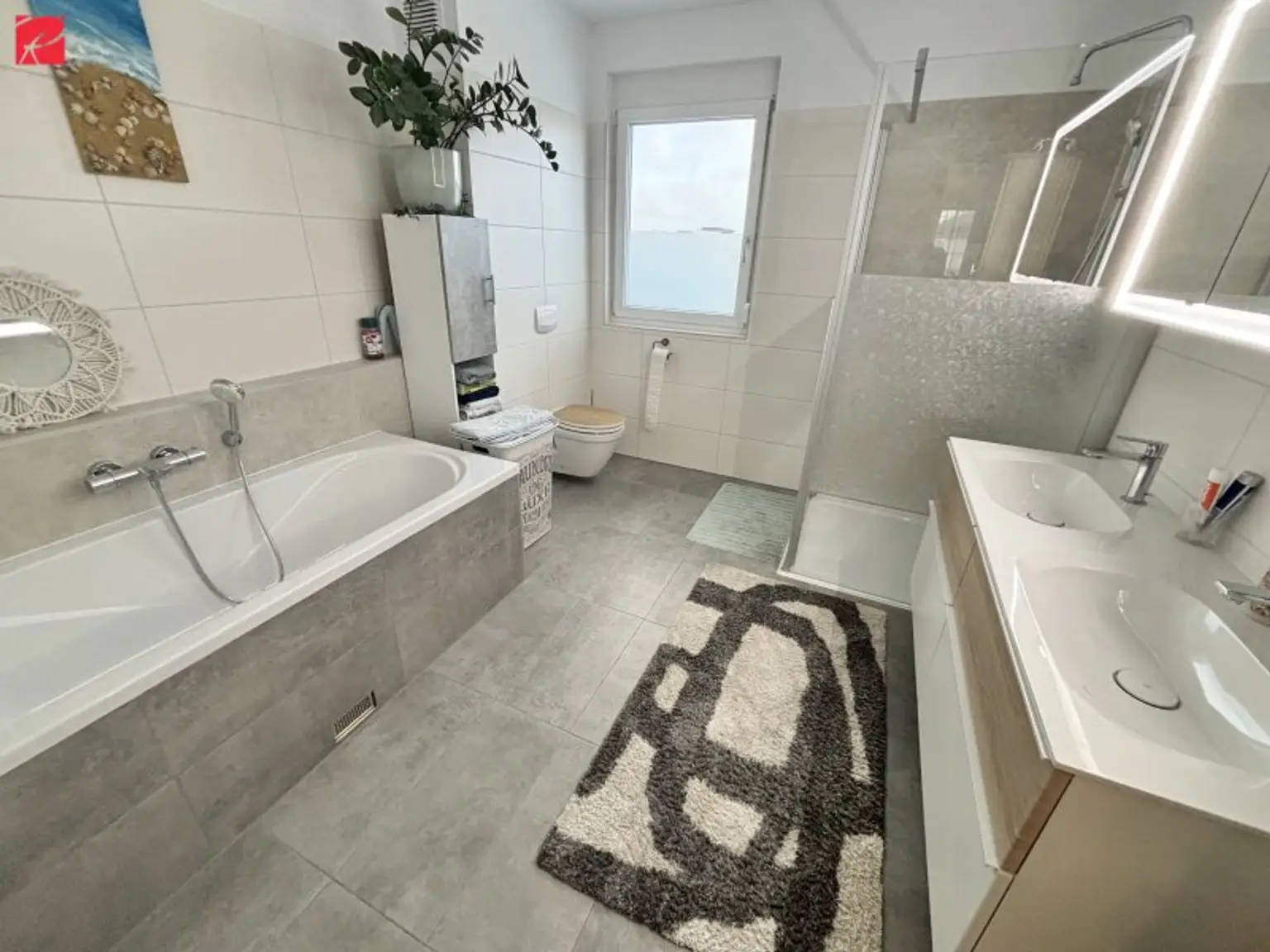 Stilvoller Wohntraum mit Swimmingpool