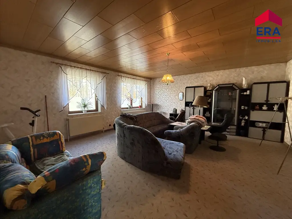 Einfamilienhaus mit Terrasse und Keller in ruhiger Lage von Neudorf im Weinviertel