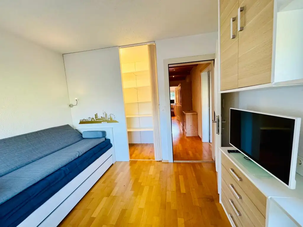 NEU! Natur. Ruhe. Lebensfreude. 4-Zimmer-Wohnung – möbliert, familienfreundlich & mit Bergblick