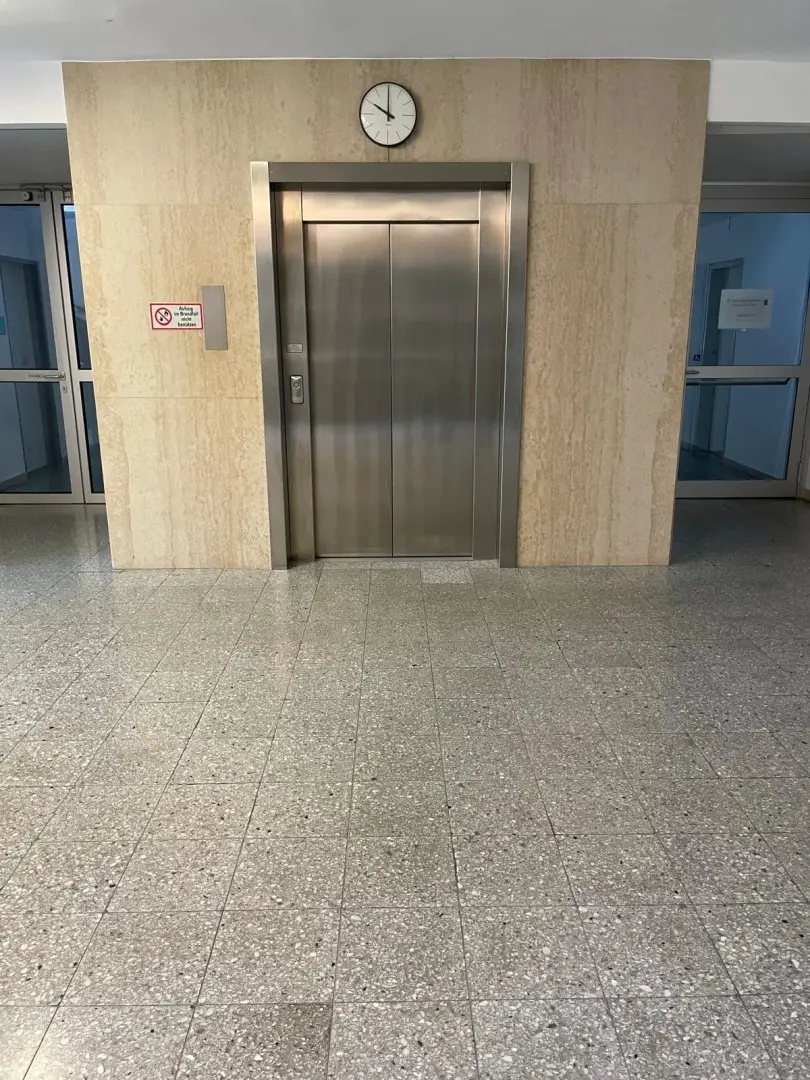 Aufzug