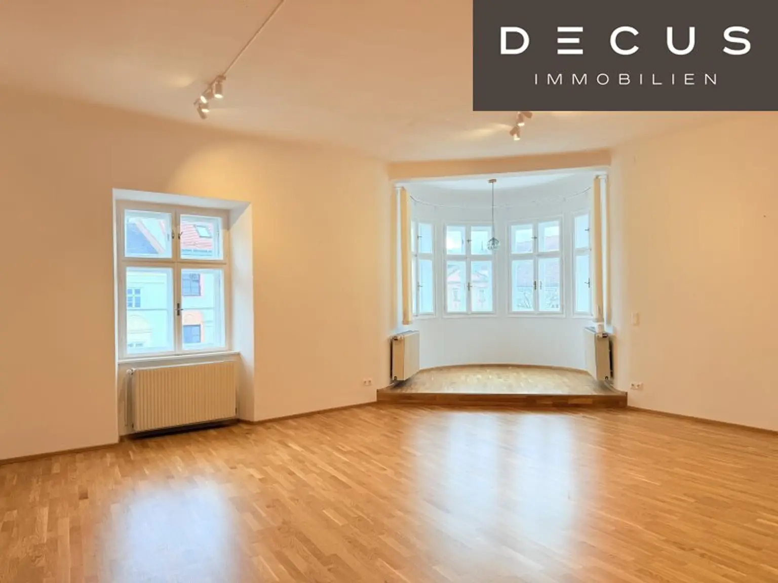 HOCHWERTIGE INNENSTADTWOHNUNG MIT TERRASSE | UNBEFRISTET