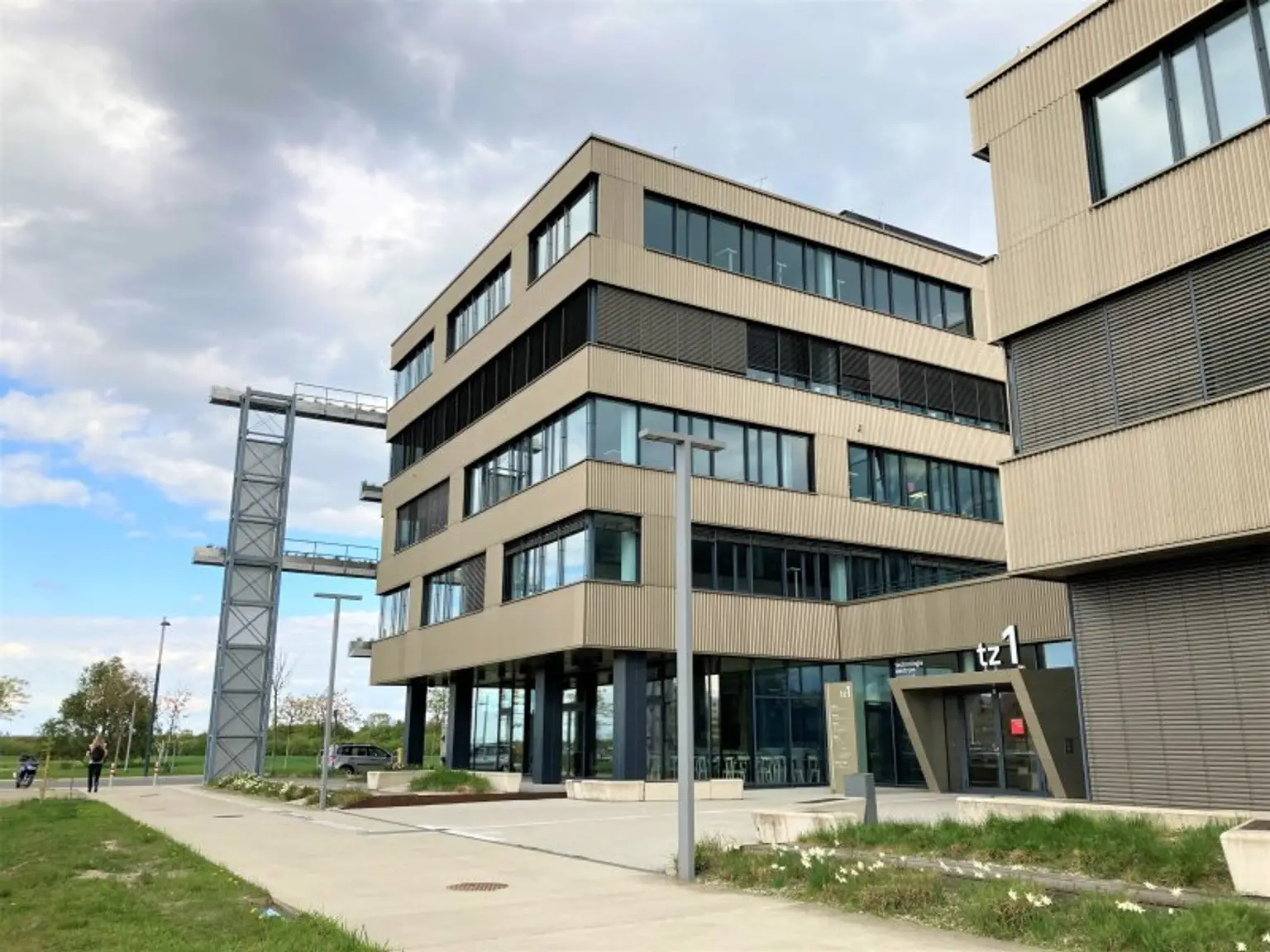 Top ausgestattete Bürofläche in Wien mit Terrasse und Tiefgarage in der Seestadt Wien