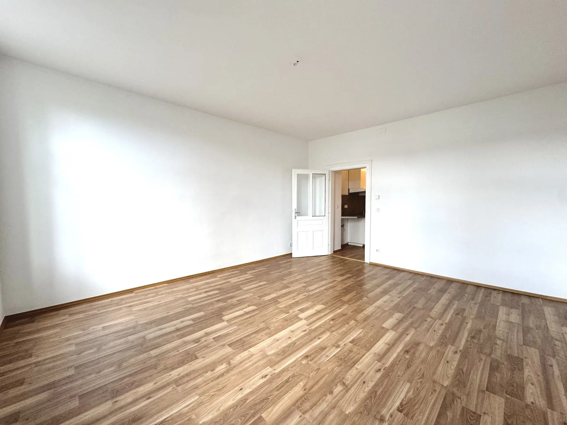 20251118_101319189_iOS