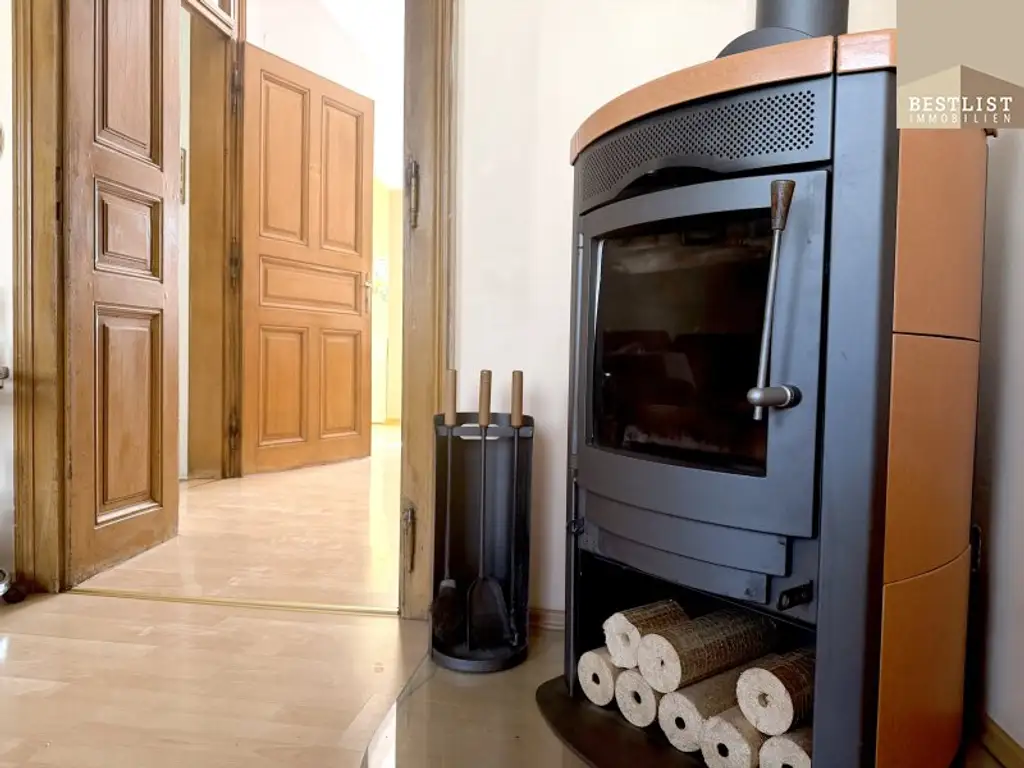 Charmantes Stadthaus in Baden – ruhige Lage mit großem Garten & Entwicklungspotenzial