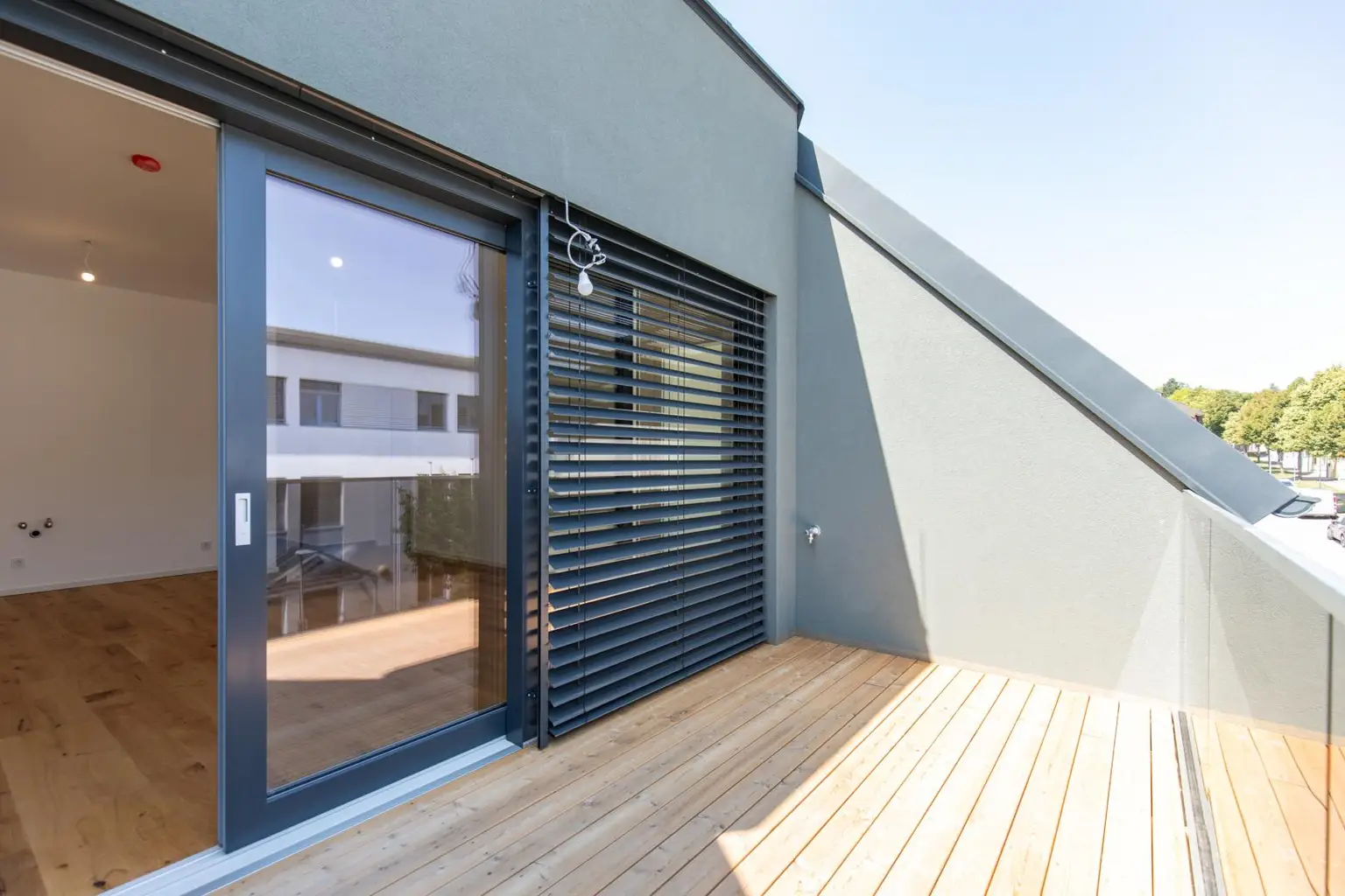Edles Apartment-Erstbezug-Barrierefreiheit-zentrale Lage