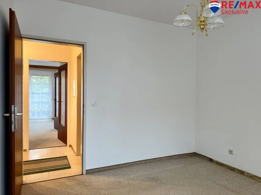 Nähe Akademierpark - 2-Zimmer-Wohnung mit Loggia in Wiener Neustadt – Ihr neues Zuhause!