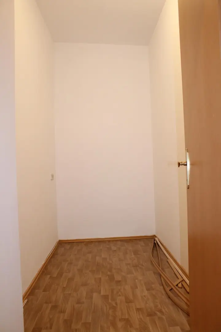 "helle Wohnung mit großer Terrasse!"