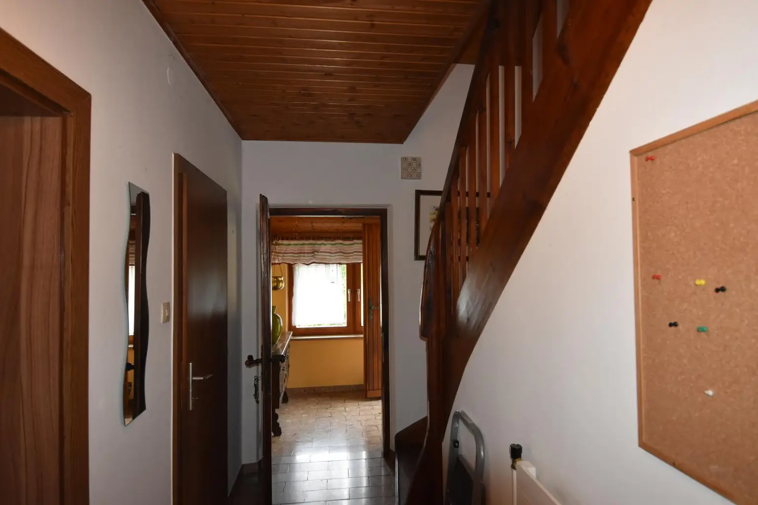 Gemütliches Einfamilienhaus mit großem Grundstück