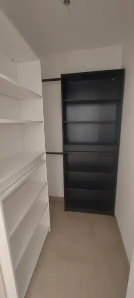 3-Zimmer-Wohnung mit 2 Balkonen und Tiefgaragenstellplatz (Top 8)