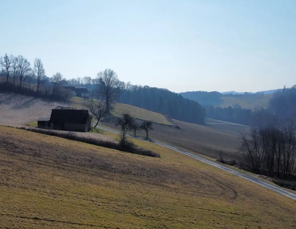Tourismusregion Loipersdorf | Sonnenhang in absoluter Ruhelage!