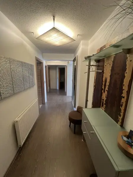 VOMP - Moderne, hochwertige 3,5 Zi.-Wohnung mit Balkon zum Verkauf