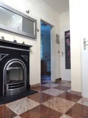 Großzügige 1-Zimmer-Wohnung