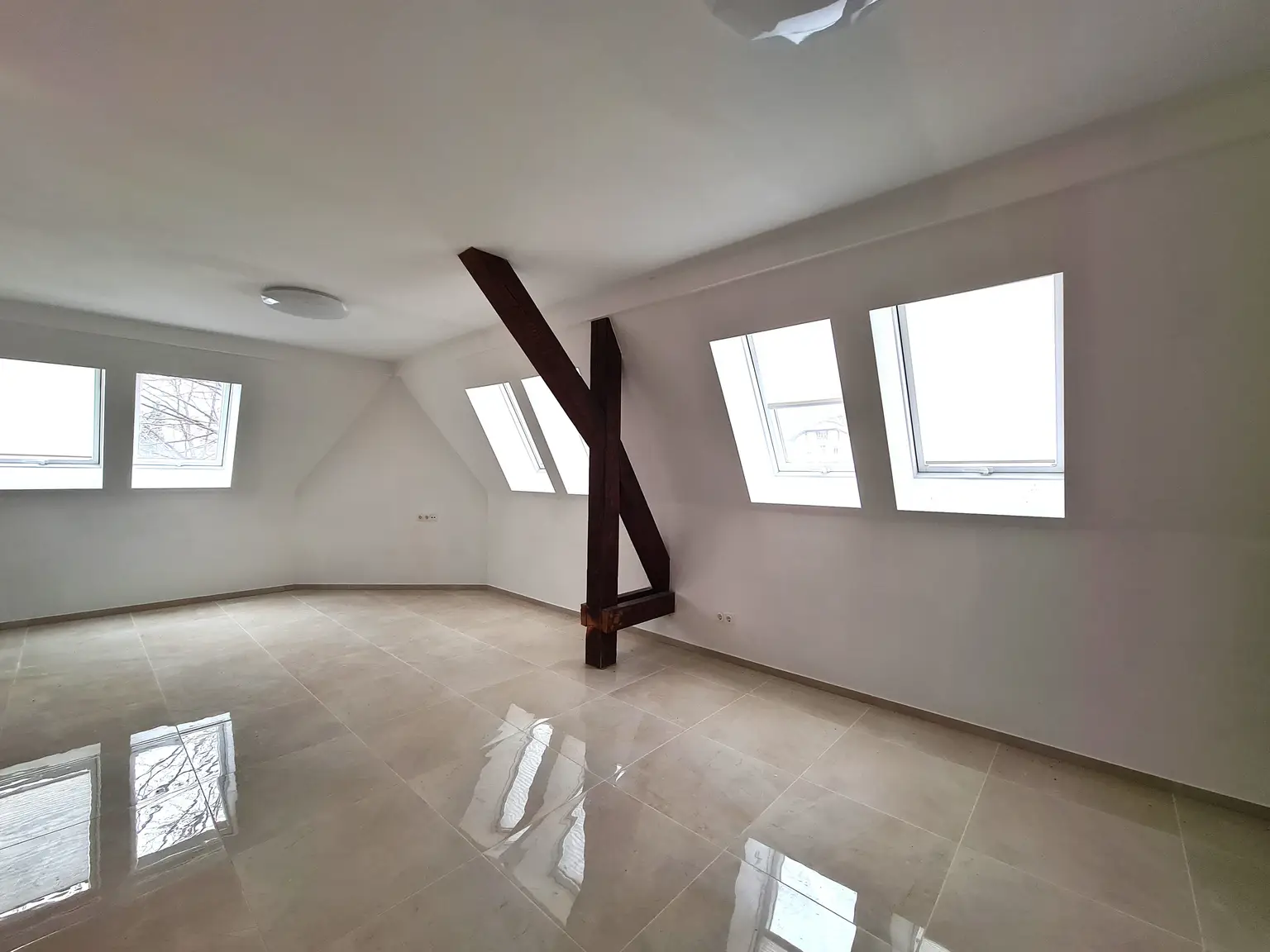 Atraktives Wohnhaus mit 5 Wohnungen in Gloggnitz!