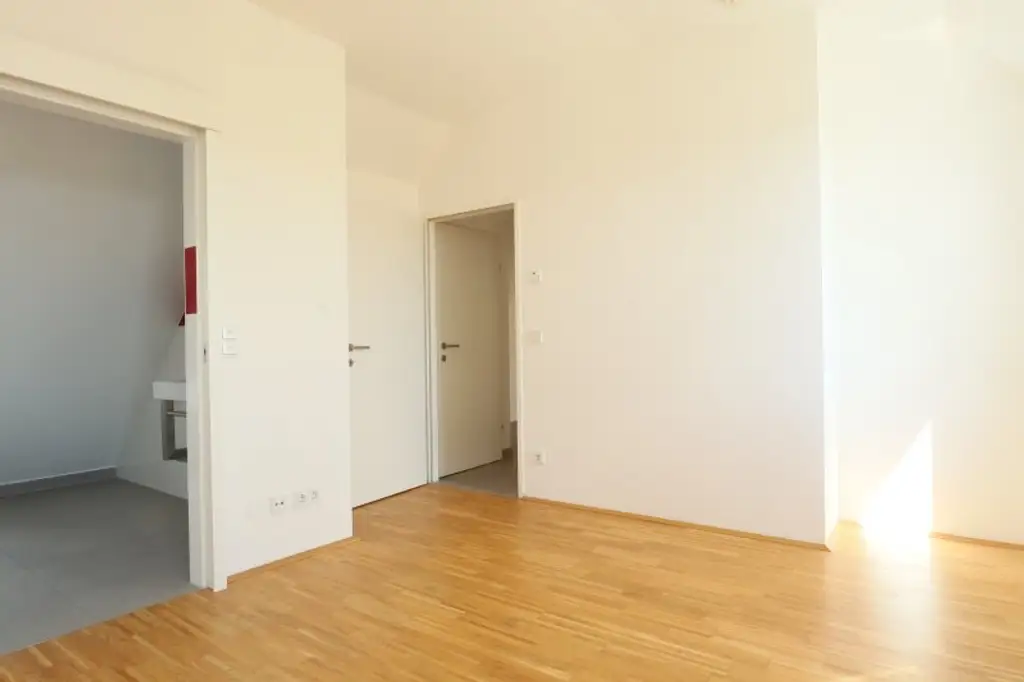 Charmante 2-Zimmer Dachgeschosswohnung bei Wilhelminenbergstraße - ab Dezember!