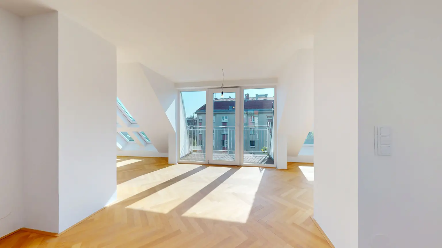 Helle Dachgeschoßwohnung mit 3 Zimmern und Terrassen in Wien-Alsergrund