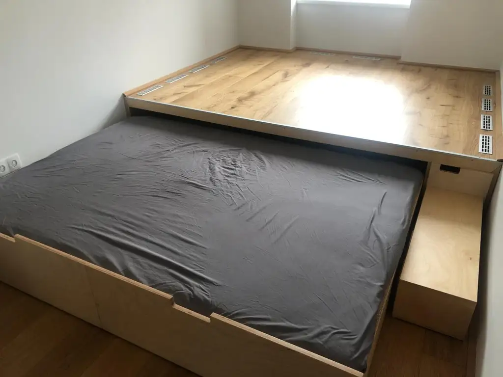 "Altbauwohnung top saniert!"