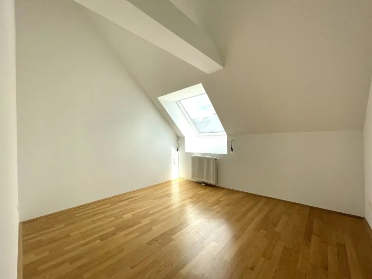 Dachgeschosswohnung - 4,5 Zimmer; 103,51 m² ,zum Kauf