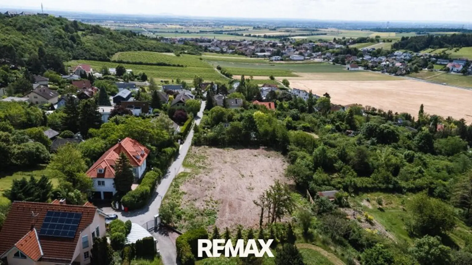 Drohne Blick Hagenbrunn von Westen - BGD 2102 Hage