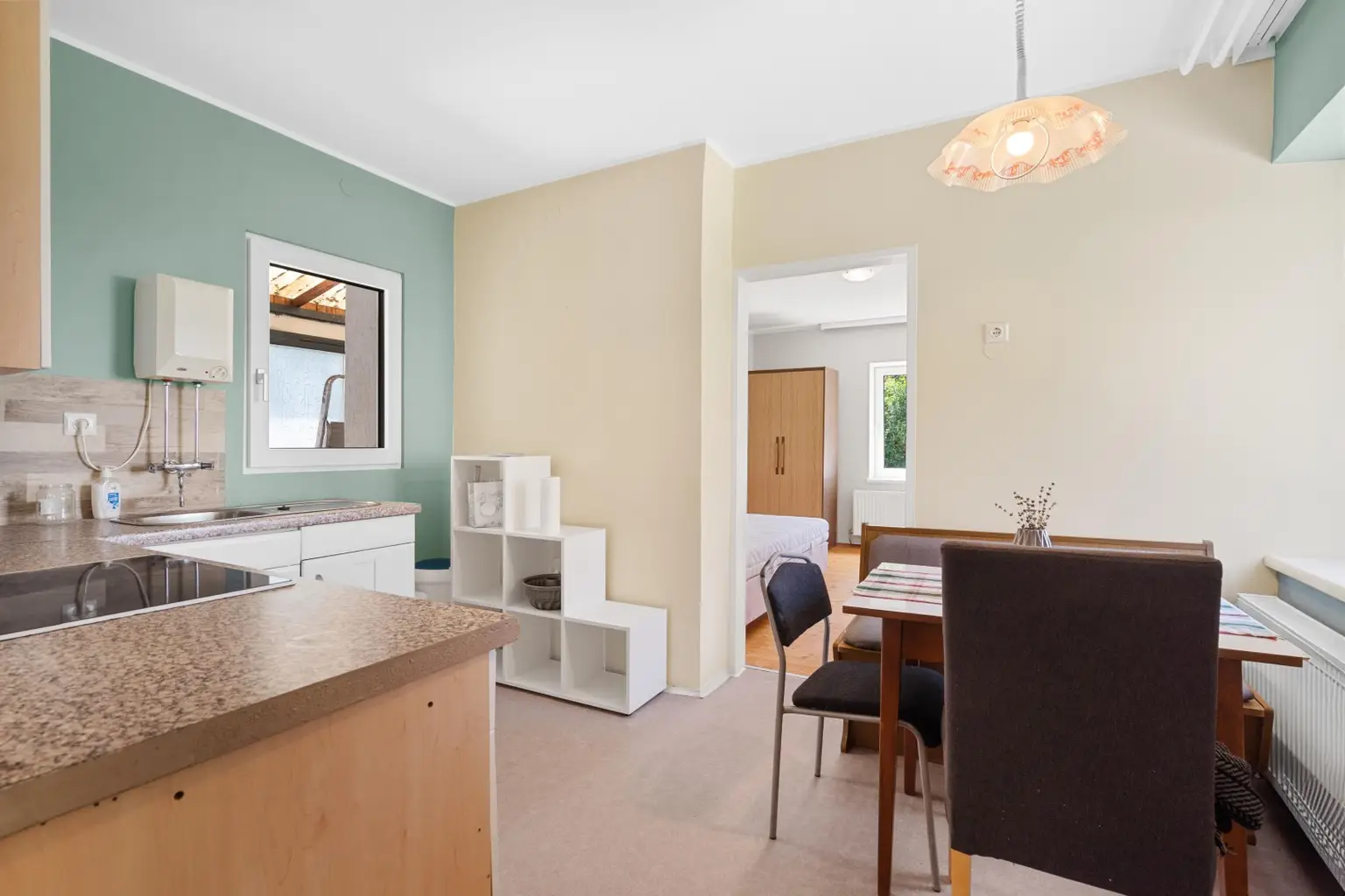 "Ein-/Zweifamilienhaus in ruhiger Lage – mit Sauna & Kachelofen!"
