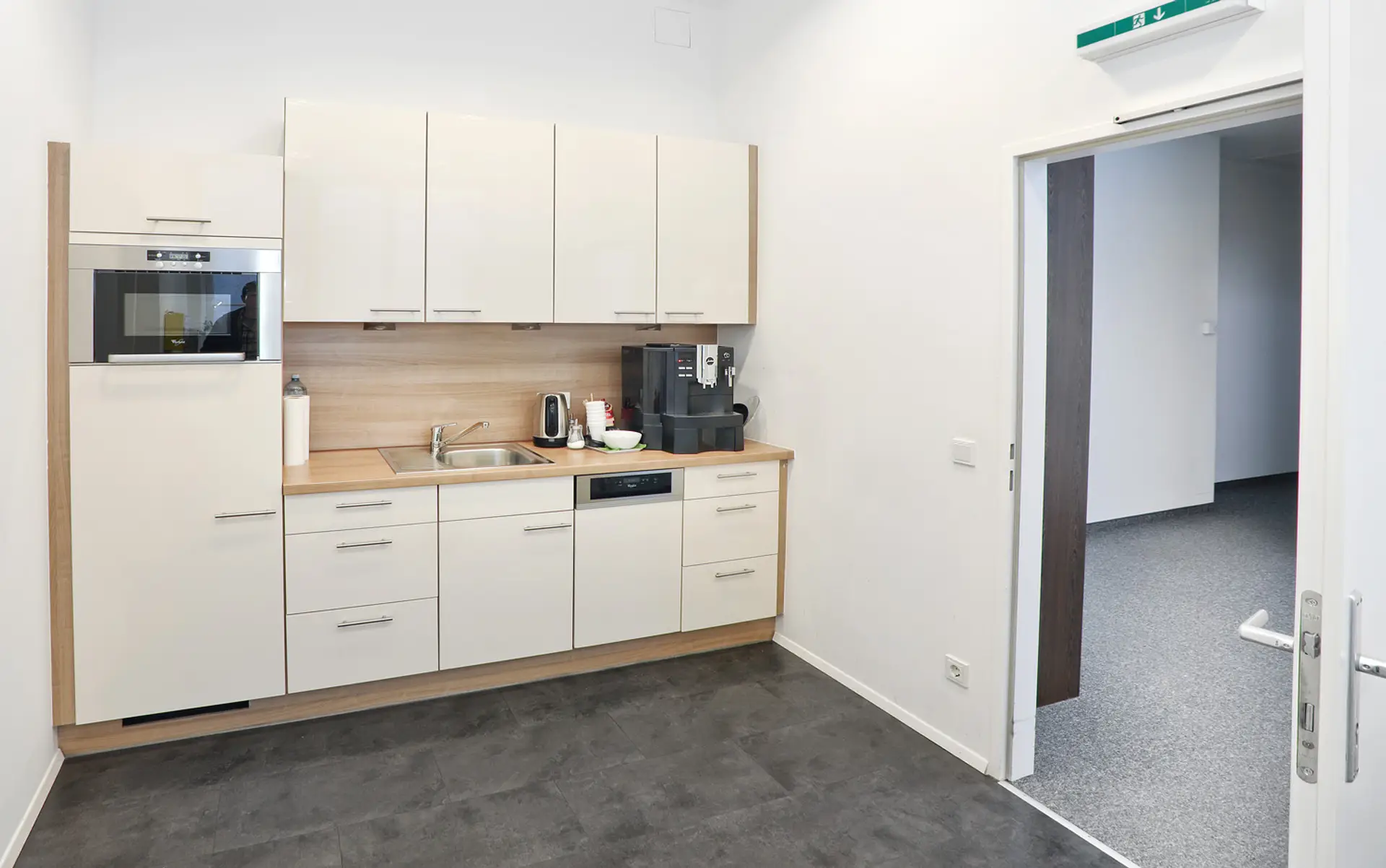 1070 Wien, Zieglergasse 6 Küche