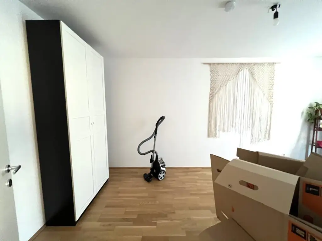 Attraktive 3-Zimmerwohnung mit Balkon und Kühldecke