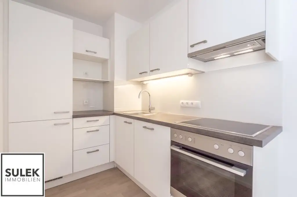 Ab 01.3.26 moderne 2-Zimmer-Wohnung mit Loggia in top Lage - Kaiserstr. 82! **Videobesichtigung**