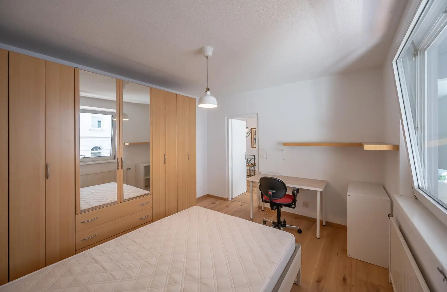 4-Zimmer Familienhit mit 2 Loggien in 1200 Wien!