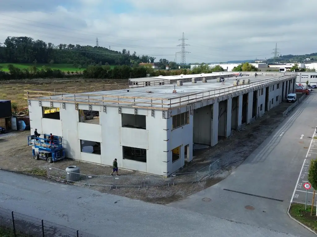 Betriebs- oder Lagerhallen von 59 - 230 m² Fläche im FE Business Park St. Florian / Asten zu vermieten - PROVISIONSFREI! (Top 11a)