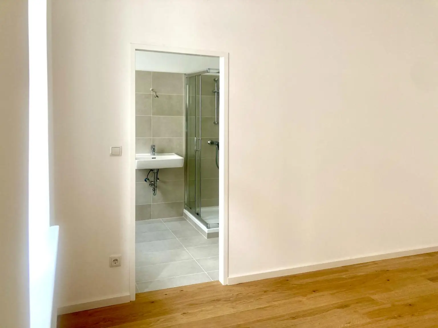 ERSTBEZUG NACH GENERALSANIERUNG! 1-Zimmer-Wohnung in attraktiver Lage in 1030 Wien