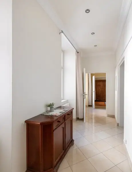 TOP ANGEBOT! Helle 3-Zi.-Altbauwohnung mit zukünftigen Balkon!