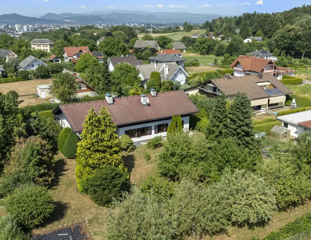 Klagenfurt: Liebevoller Bungalow - in ruhiger Wohngegend!