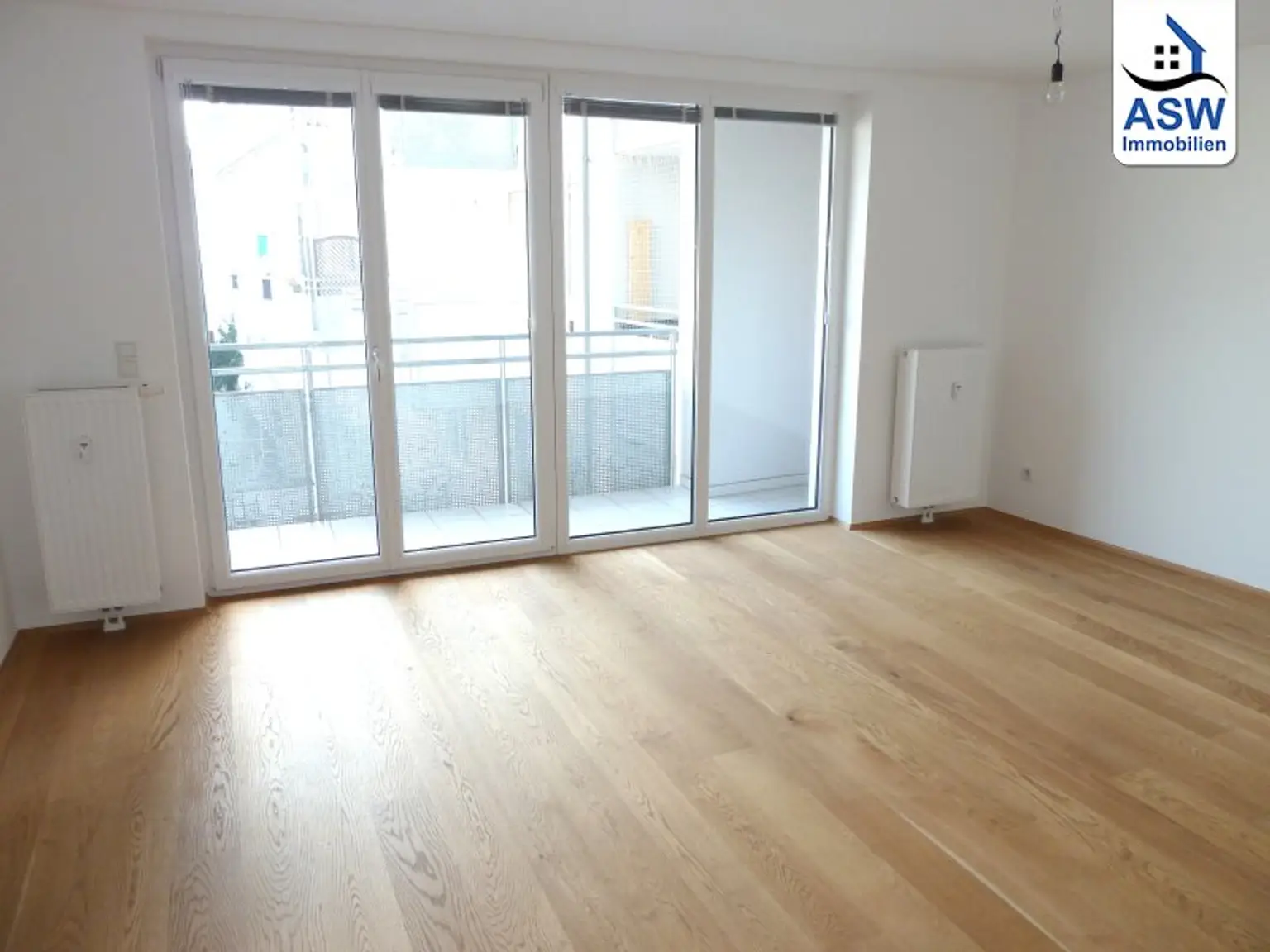 Helle 3-Zimmer Neubauwohnung mit Loggia Nähe Elterleinplatz