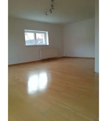 Traumhaftes Mehrfamilienhaus in Mistelbach – 3 Wohneinheiten, top gepflegt, mit Stadtblick und Weinkeller!