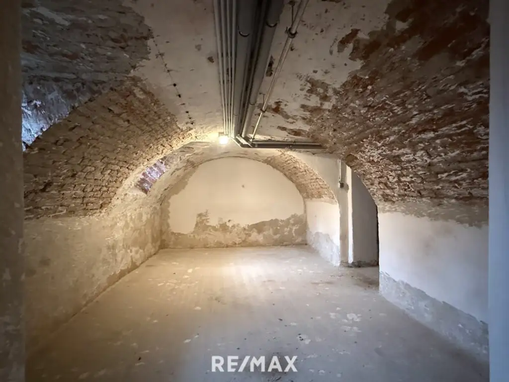 *** Top kernsaniertes 439m² Zinshaus mit Nebengebäude in Kindberg – 4 Einheiten incl. Carports, voll vermietet, starke Renditechance! ***