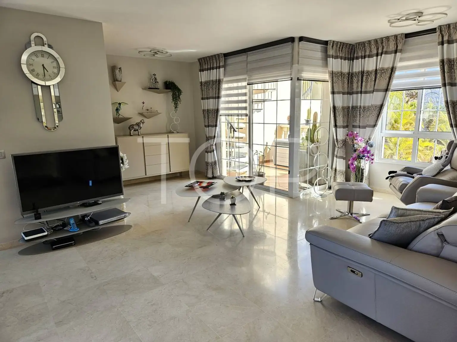 Duplex-Palm-Mar-Living-Area-Tenerife-3