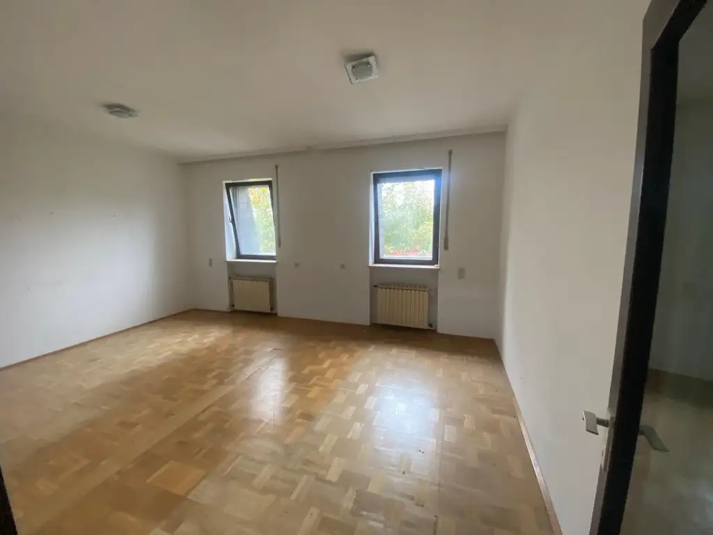 Küss mich wach - Ein Haus im Dornröschenschlaf!