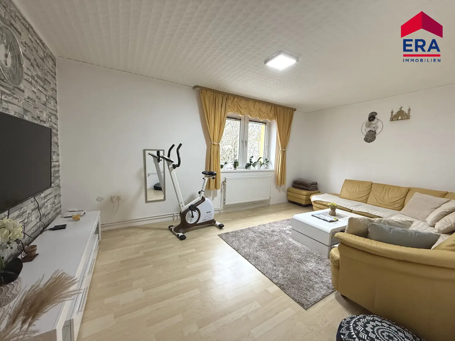 Gepflegtes Einfamilienhaus mit modernisierten Details in Asparn an der Zaya - Kauf!