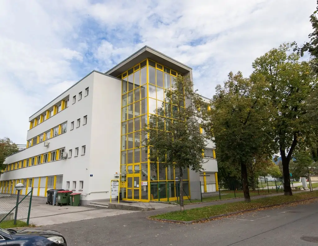 *** E R T R A G S O B J E K T *** Bürogebäude in Innenstadt-Nähe