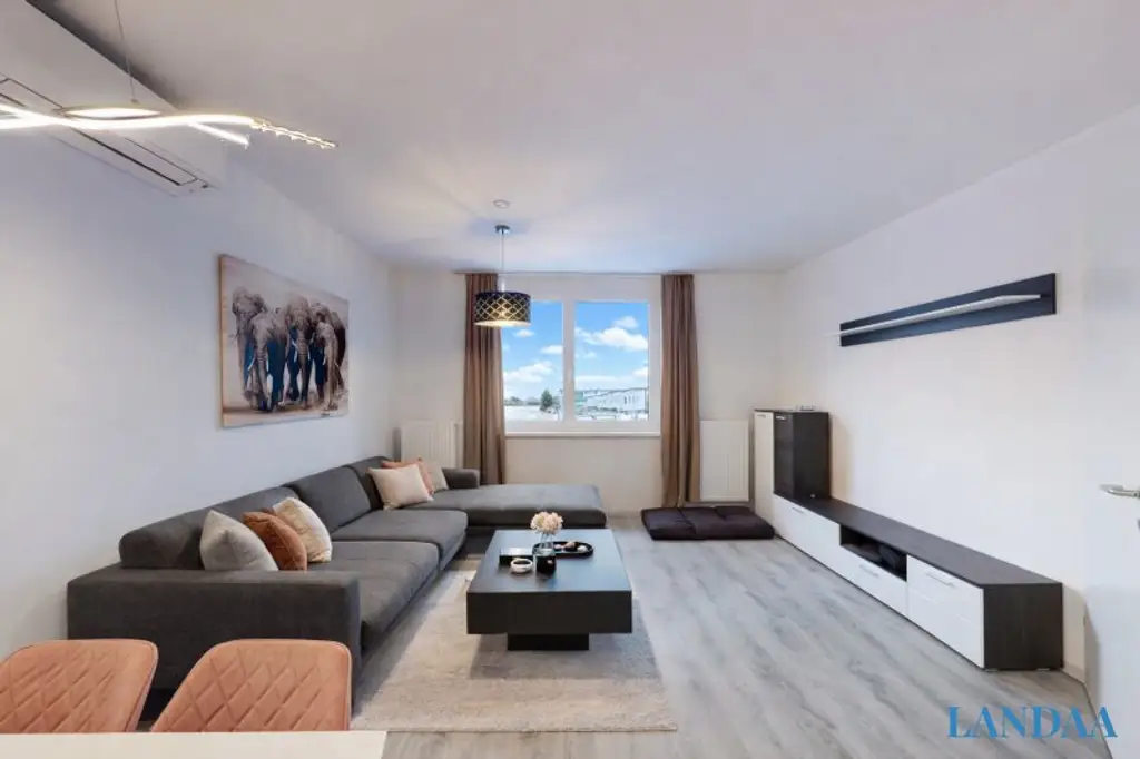 Wunderschöne 2 Zimmerwohnung mit Balkon und Garage