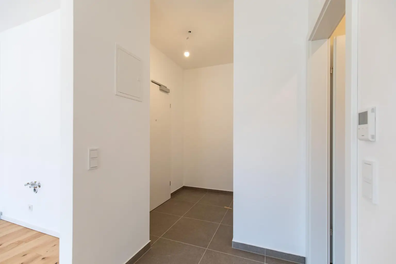 Edles Apartment-Erstbezug-Barrierefreiheit-zentrale Lage