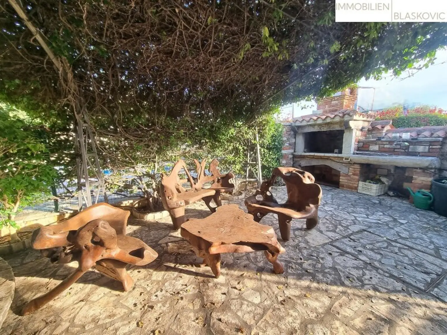 Porec Umgebung - Attraktives Steinhaus mit 2 Appartements und Pool/Wellness